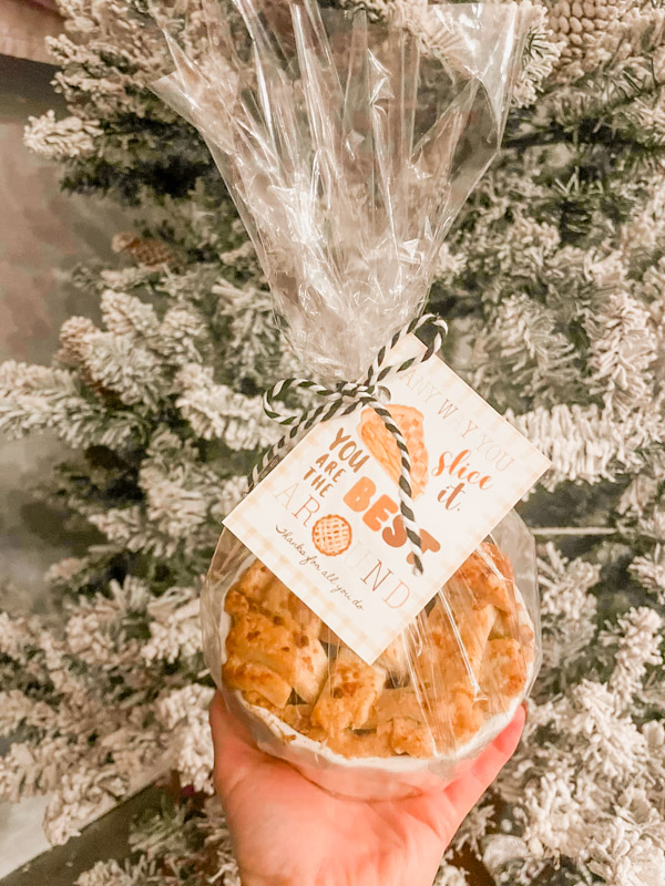 Mini Apple Pies Recipe and Free Printable Gift Tags