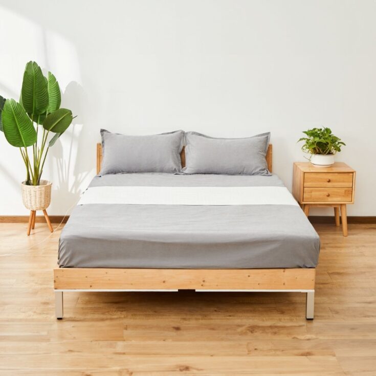 Image for Grounding Bedsheet | Improve Sleep Quality Overnight