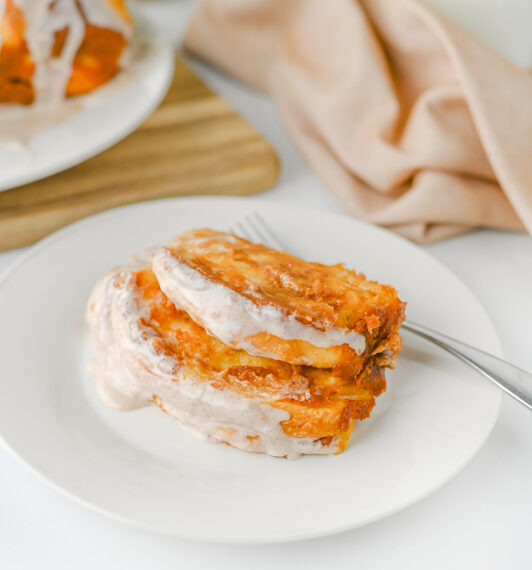 Pumpkin Pull-Apart Bread with Canned Biscuits-1