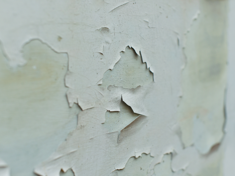 old peeling paint lead heavy metal toxins