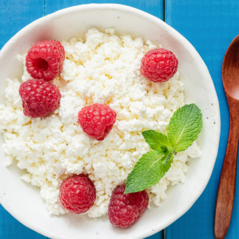 Ricotta with Berries Recipe Card Inage