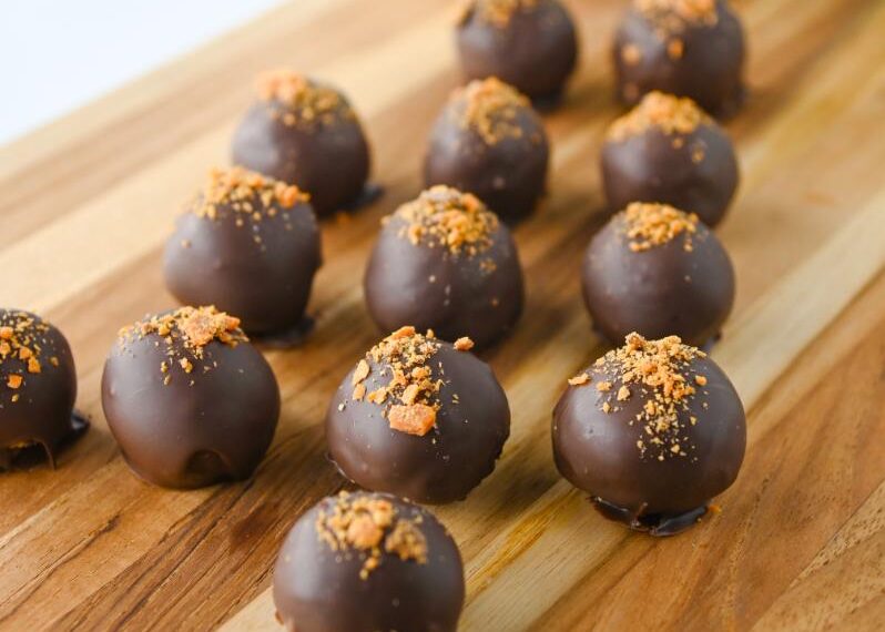 Finished Butterfinger Balls Feature Image