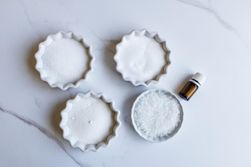 ingredients: washing soda, baking soda, citric acis, dishwasher salt and essential oil