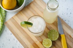 Homemade Electrolyte Drink: Easy Hydration Recipe