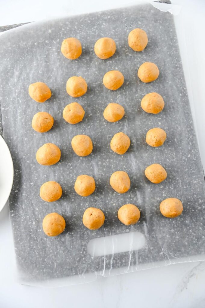 Butterfinger Balls ready to dip